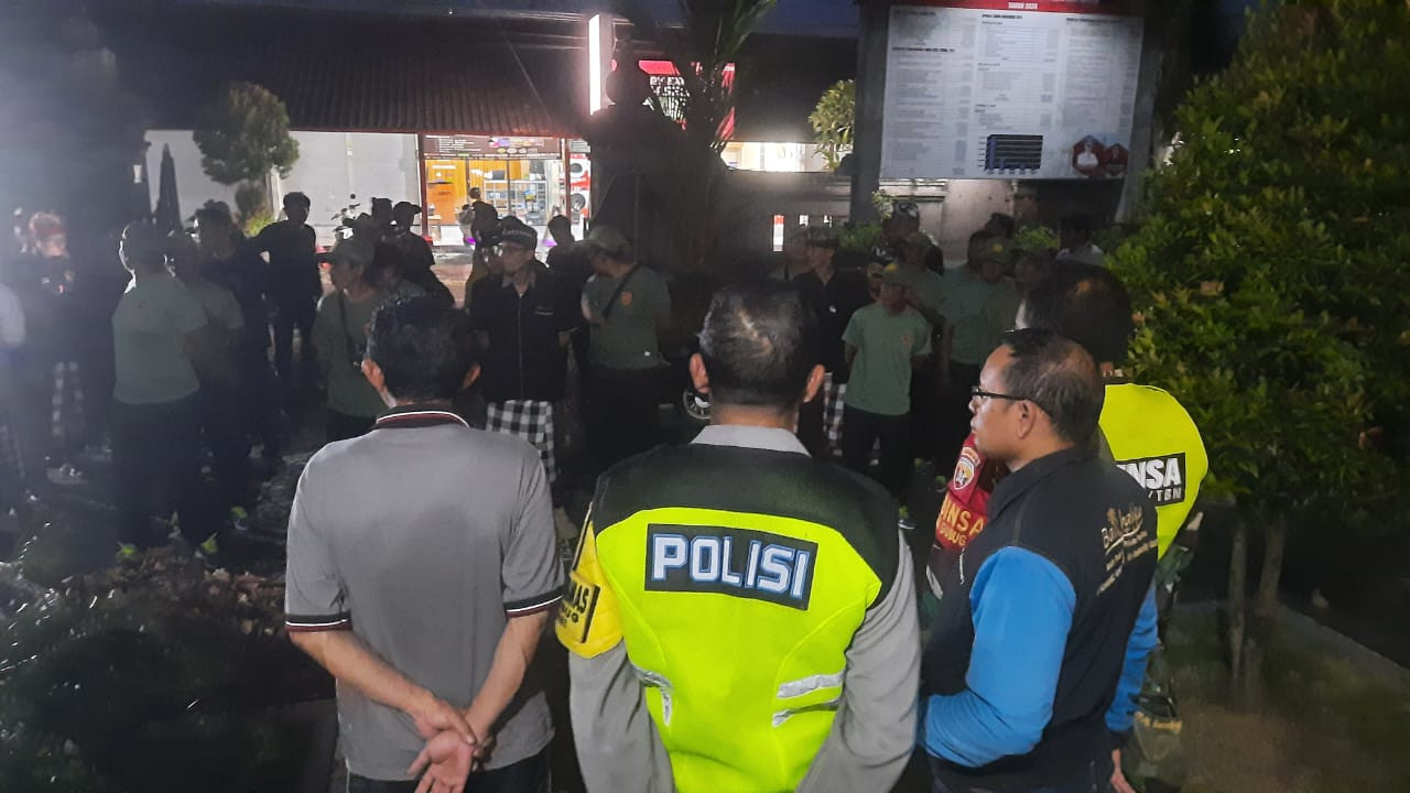 DESA GUBUG MELAKSANAKAN PENERTIBAN PENDUDUK PENDATANG/NON PERMANEN